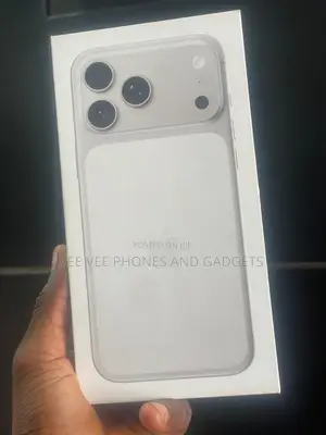 New Apple iPhone 17 Pro Max 256 GB Silver