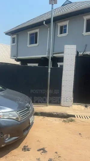 5bdrm Block of Flats in Unity Estate Asese, Pakuro for sale