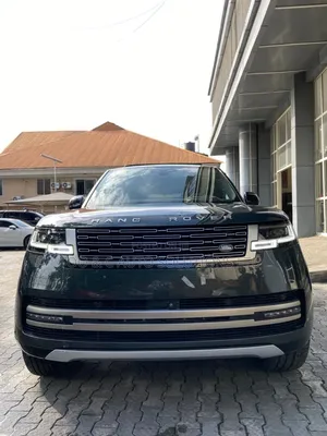 Land Rover Range Rover Vogue 2024 Gray