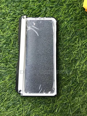 Original Samsung Pouch + Screen Protector