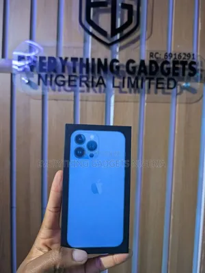 New Apple iPhone 13 Pro Max 256 GB Blue