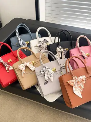 Trendy Ladies Handbag