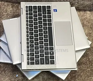 Laptop HP EliteBook 830 G8 32GB Intel Core i7 SSD 512GB