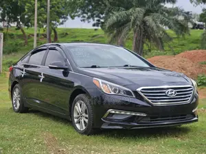 Hyundai Sonata ECO Sedan FWD (1.6L 4cyl 7A) 2017 Black