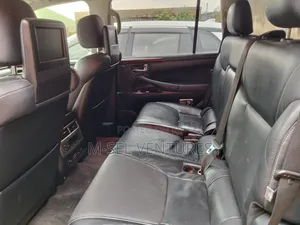 Lexus LX 570 AWD 2013 Silver