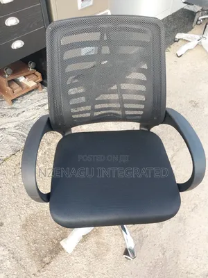 Victory Swivel Chair