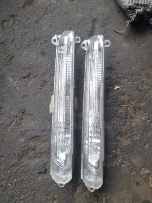 Bumper Pointer for Porsche 2008 Model . Brand New.