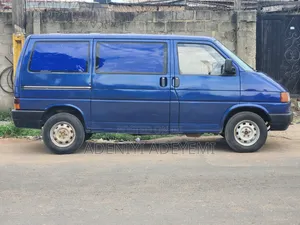 Volkswagen Transporter 1990 Blue