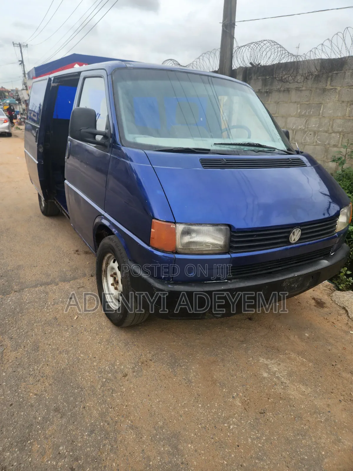 Volkswagen Transporter 1990 Blue