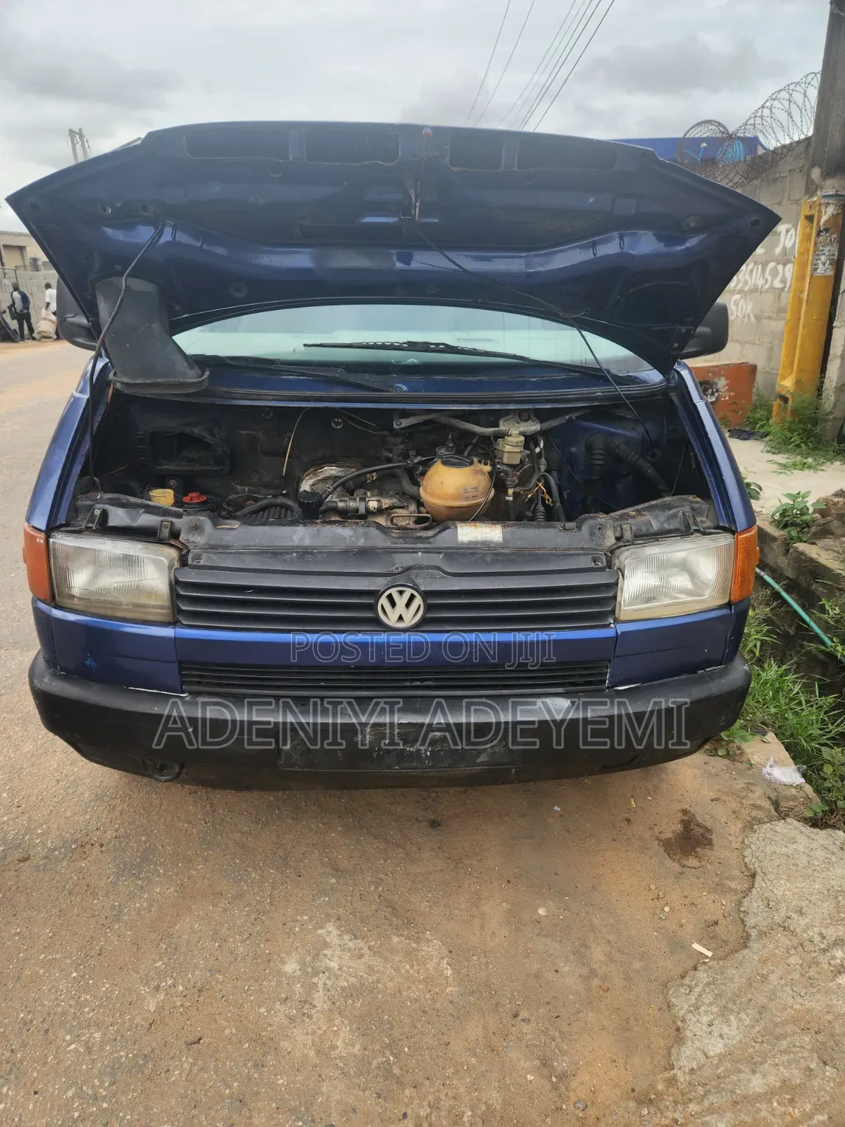 Volkswagen Transporter 1990 Blue