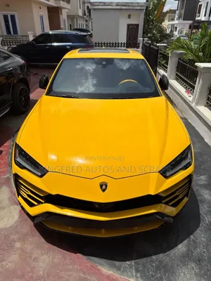 Lamborghini Urus Base 2019 Yellow
