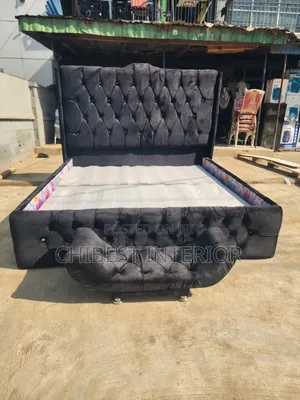 6by6 Black Coloured Bed Frame With Footrest
