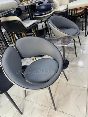 Leather Me and You Concept Chair