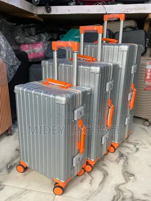 Aluminum Frame Luggage By3 With Cup Holder and Usb Unit