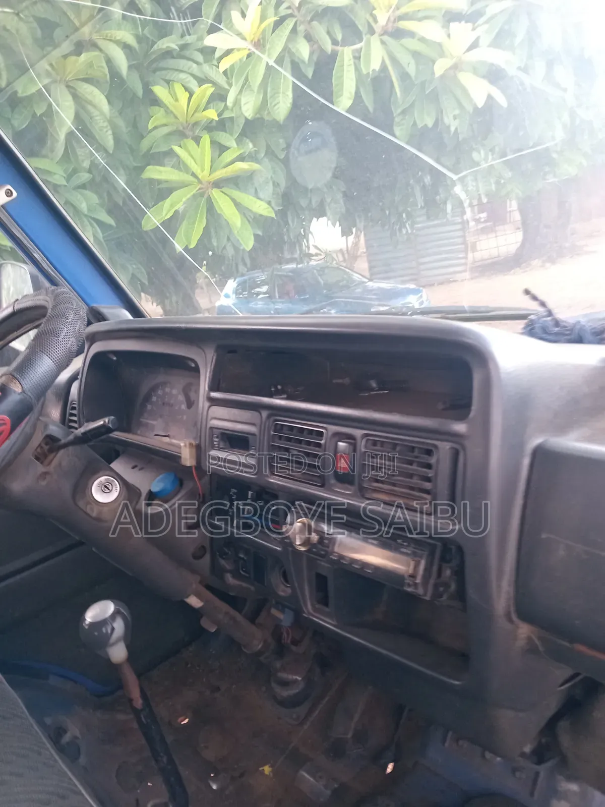 Mazda E2000 2002 Blue