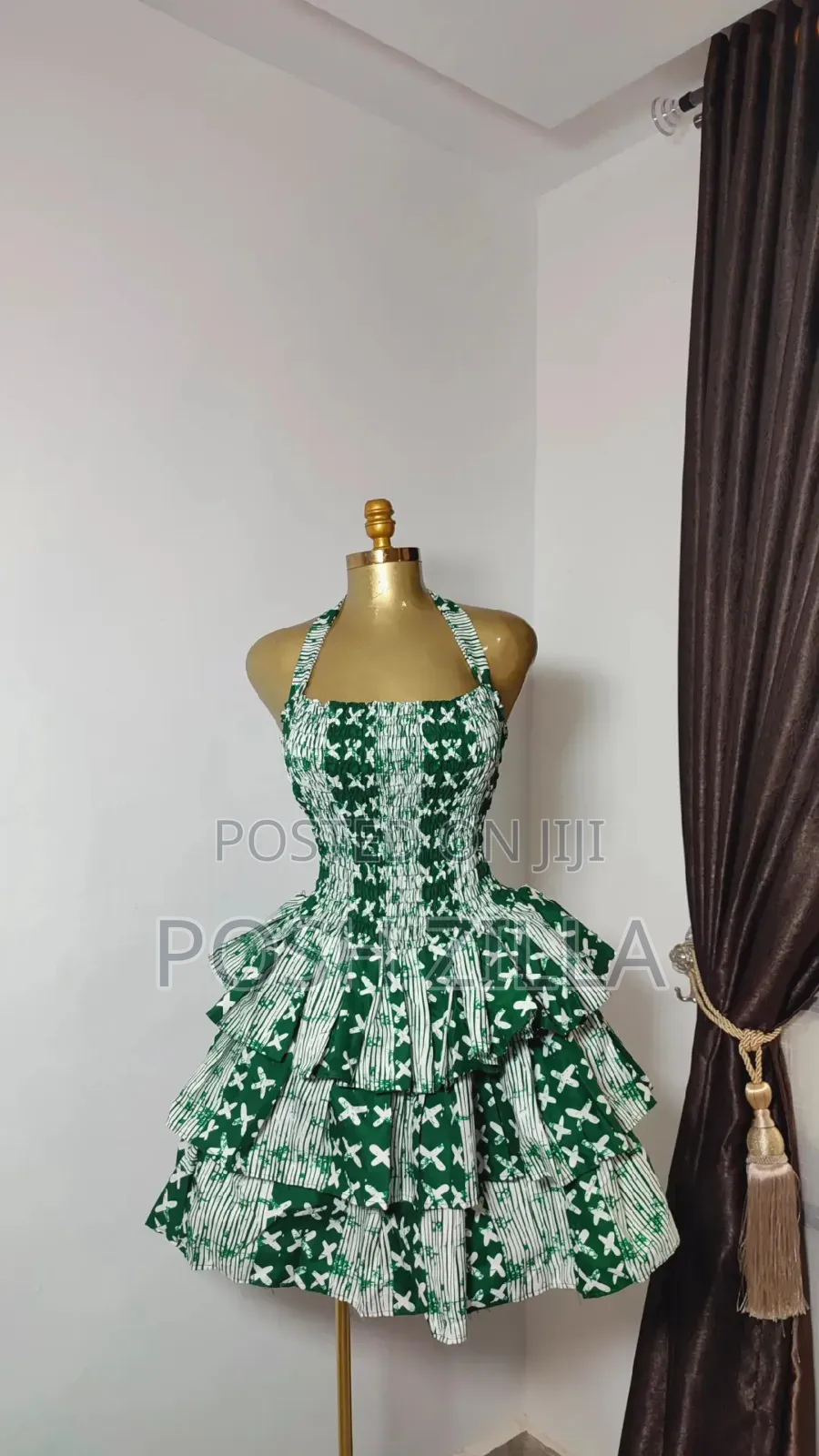 Latest Backless Gown