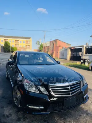 Mercedes-Benz E350 2012 Black