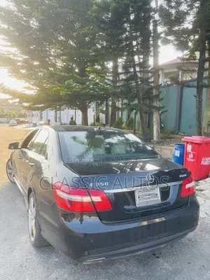 Mercedes-Benz E350 2012 Black