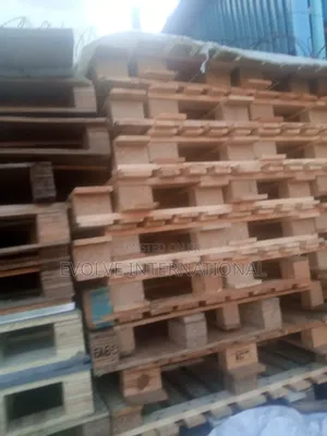 Capable Wooden Pallets