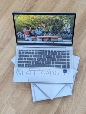 Laptop HP EliteBook 840 G8 16GB Intel Core i7 SSD 512GB