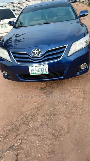 Toyota Camry 2010 Blue