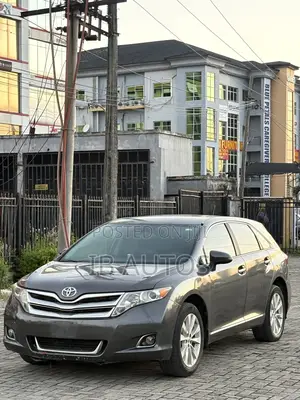 Toyota Venza LE 2014 Gray