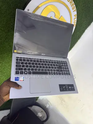 New Laptop Acer Aspire 3 16GB Intel Core i7 SSD 512GB