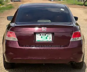 Honda Accord 2009 Red