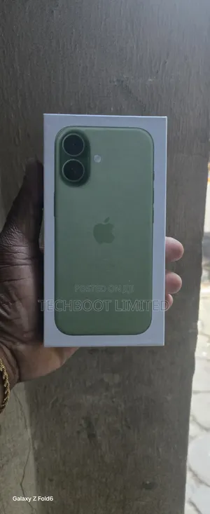 New Apple iPhone 17 256 GB White