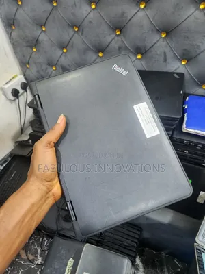 Laptop Lenovo 100e 4GB Intel Pentium SSD 128GB
