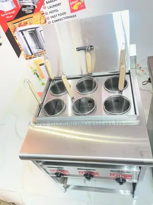 Electric 6 Baskets Pasta Cooker.