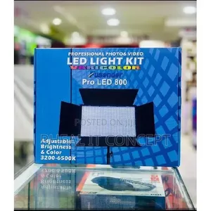 Led 800 Video Light With Stand