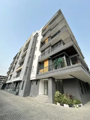 3bdrm Apartment in Lekki Phase 1 for sale