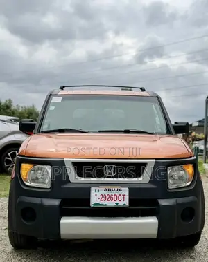 Honda Element 2006 Orange