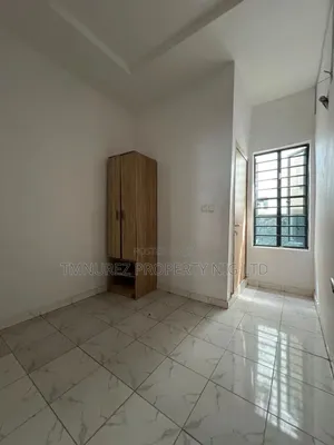 3bdrm Duplex in Ikota for rent
