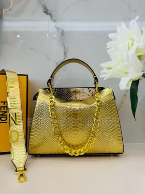 Top Notch Luxury Women's Handbags Fendi Best Quality Well Banded