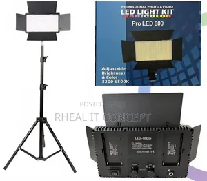 Led 800 Video Light With Stand