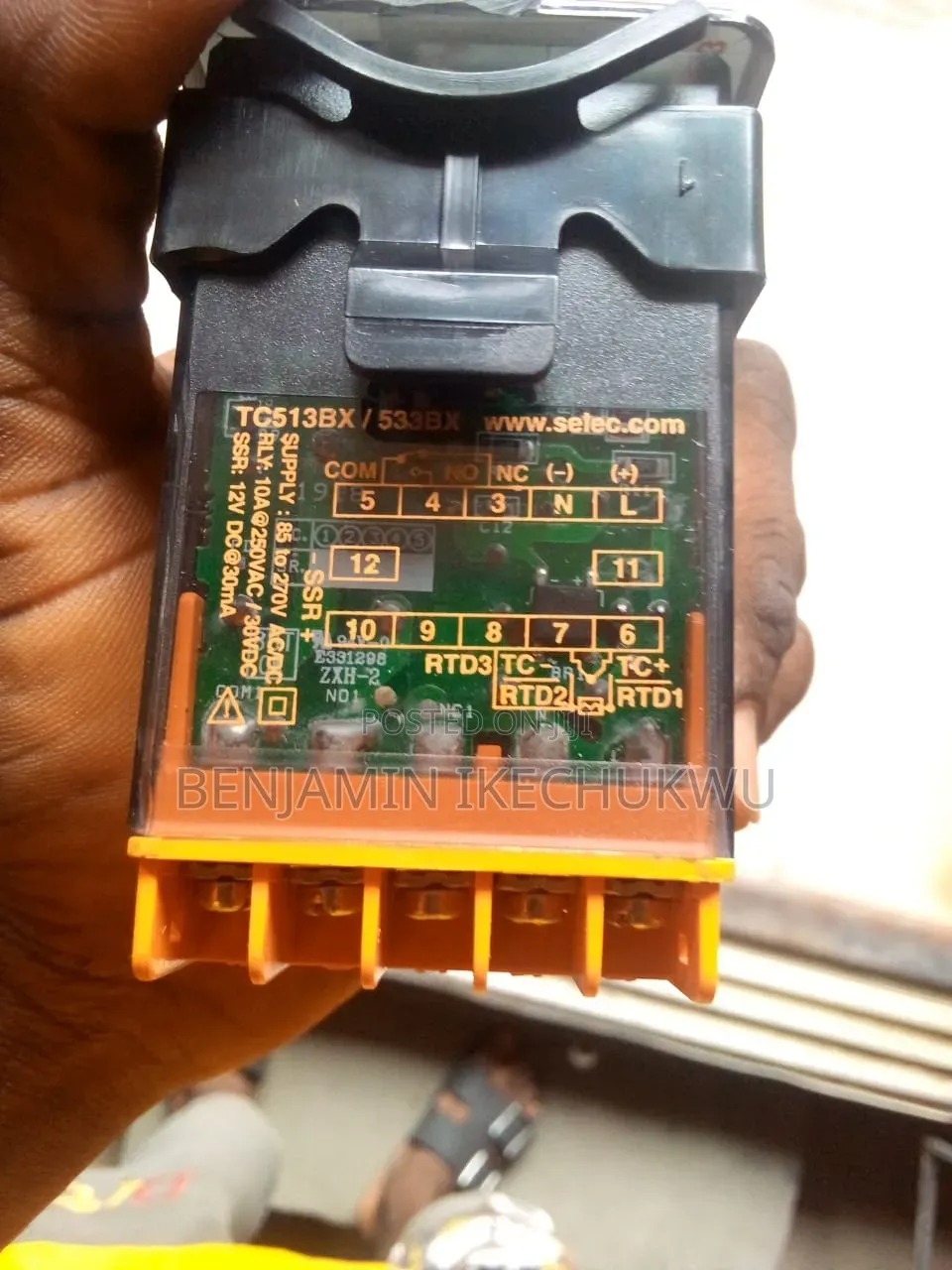 Selec Controller
