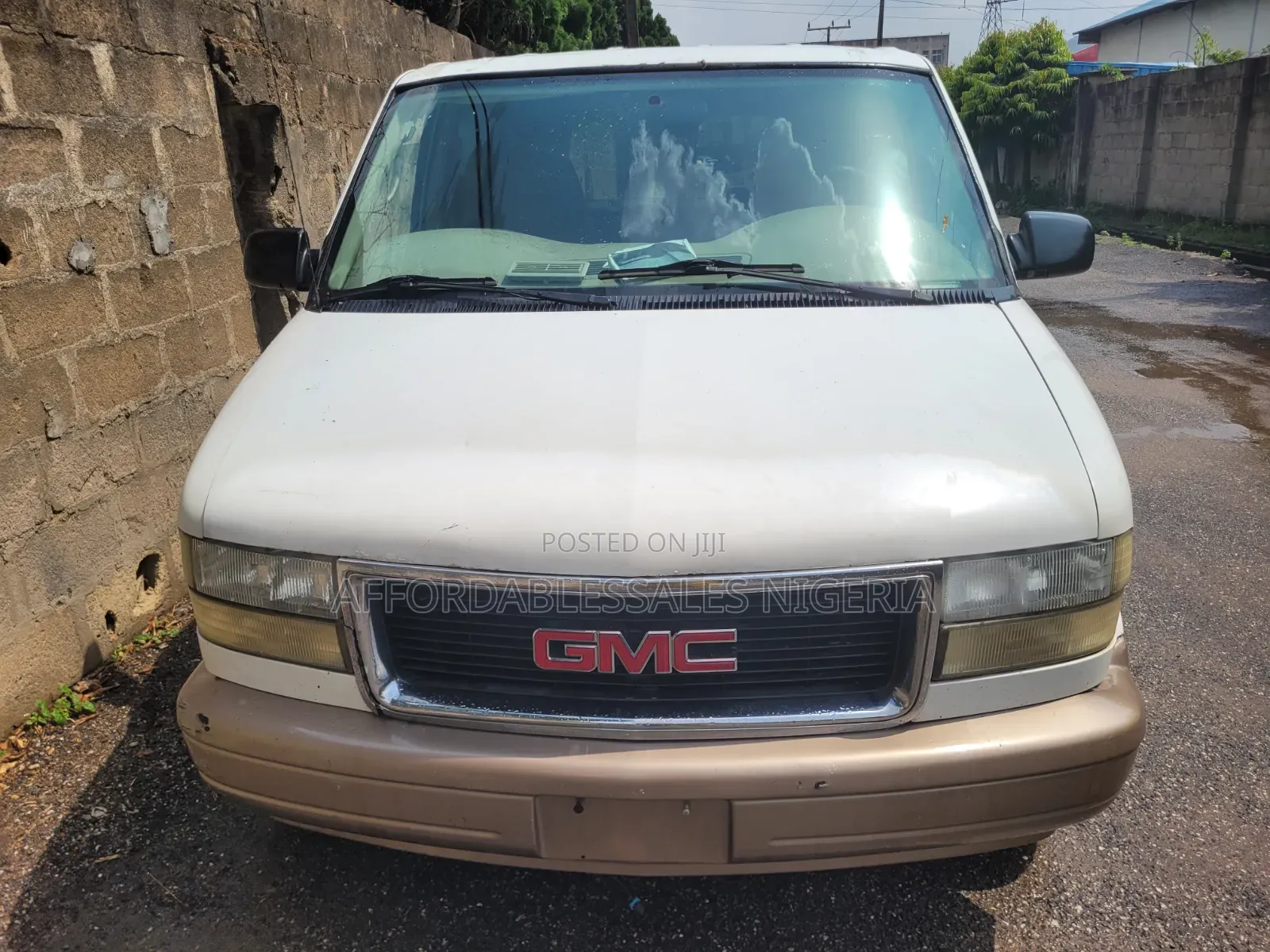 GMC 4500 2000 White