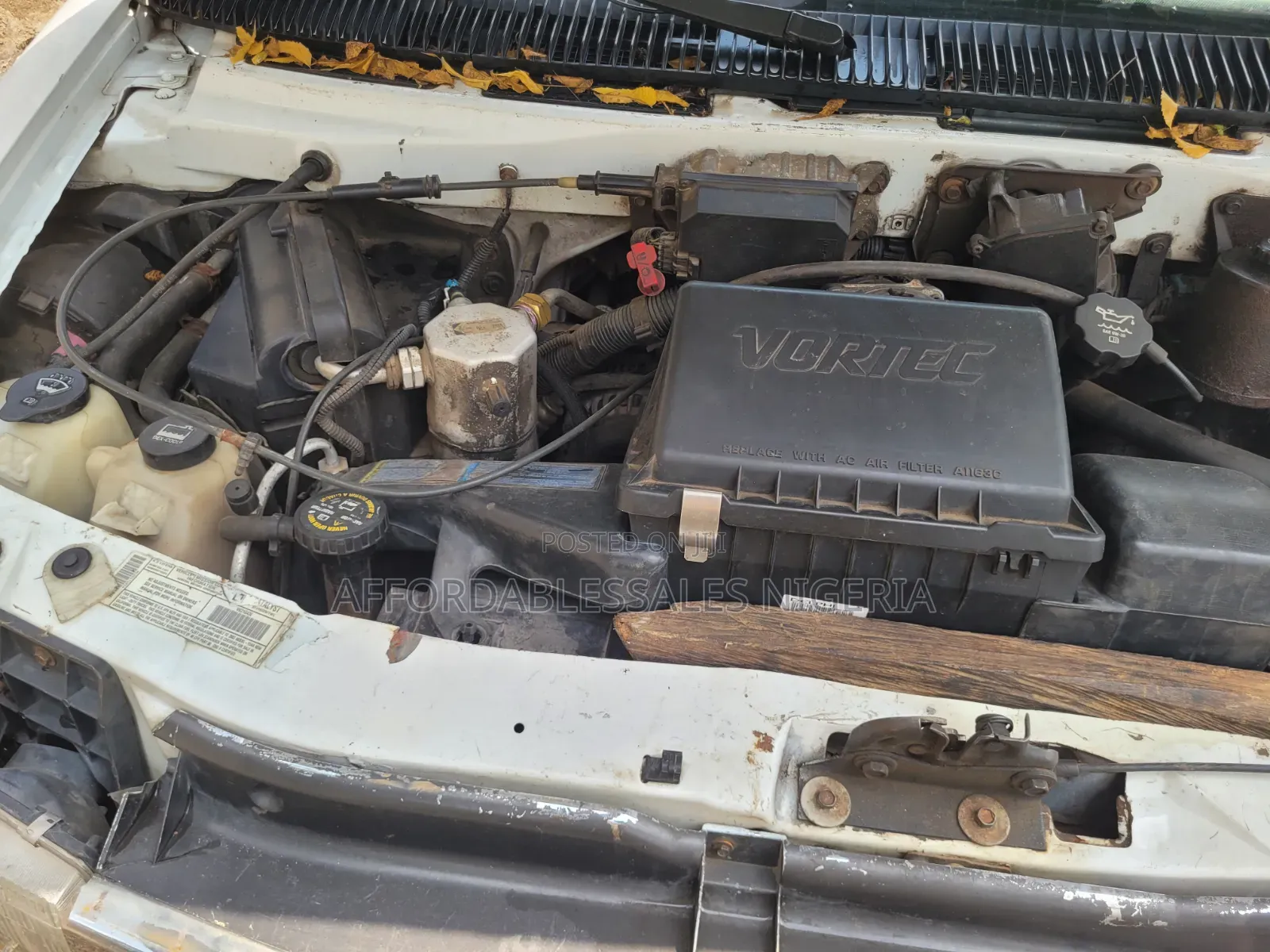 GMC 4500 2000 White
