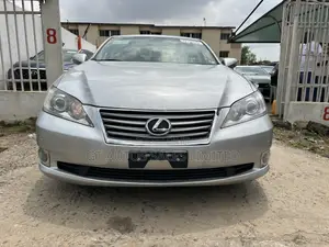 Lexus ES 350 2011 Silver