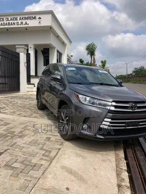 Toyota Highlander 2017 Gray