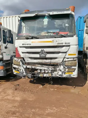Howo 371 China Truck Head - Double Axle