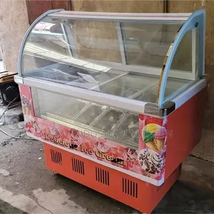 12pan Ice Cream Display