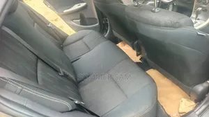 Toyota Corolla L 4-Speed Automatic 2013 Black