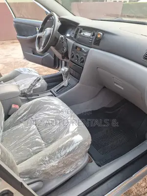 Toyota Corolla 2004 Silver