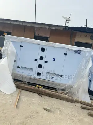 Perkins 350kva Diesel Soundproof Strong Generator