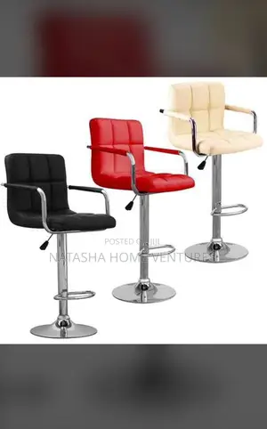 Tufted Bar Stool With Armrests