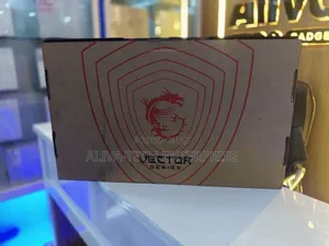 New Laptop MSI Vector 16 HX AI A2XWIG 16GB Intel Core Ultra 9 SSD 1T