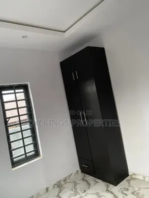 3bdrm Bungalow in Abapanu, Oluyole for sale